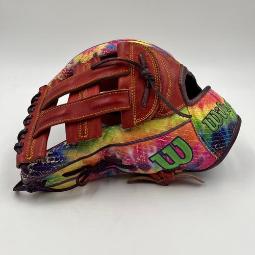 Wilson A2000 SP125 12.5 Lefty Outfield Baseball Glove