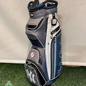 Used New York Yankees 14 Way Golf Cart Carry Bag Blue/White Rainhood Included