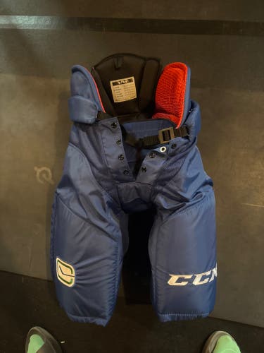 Canucks Senior Medium CCM HP45 Hockey Pants Pro Stock