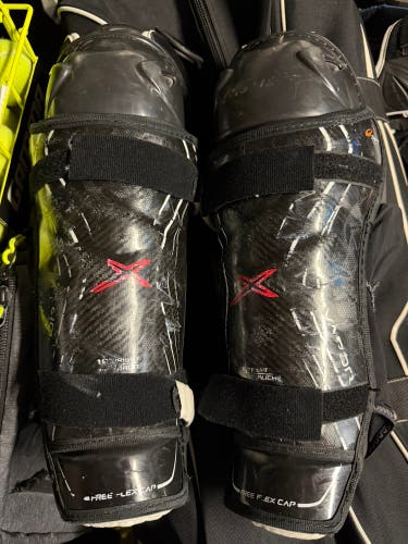 Senior Bauer Vapor 1X 15" Shin Pads (Used)