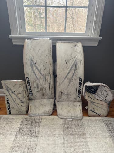 34" Bauer Hyperlite 2 Regular Goalie Full Set (Used)