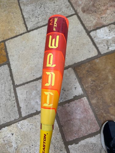 2025 Easton Hype Fire Composite USABat Certified Bat (-10) 18 oz 28" (Used)