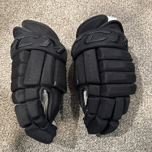 CCM 14 Maxx 2.0  Gloves Blackout Senior