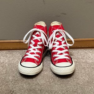Chuck Taylor All Star High-top Unisex Sneaker, Enamel Red-Sz Men 4/Women 6 (EUC)