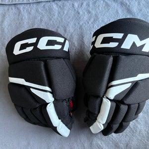 CCM Next Youth Gloves 8" (Used)
