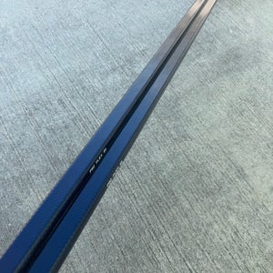 2 Pack Blue Blackout Pro Stock Hockey Stick Grip P92 Left