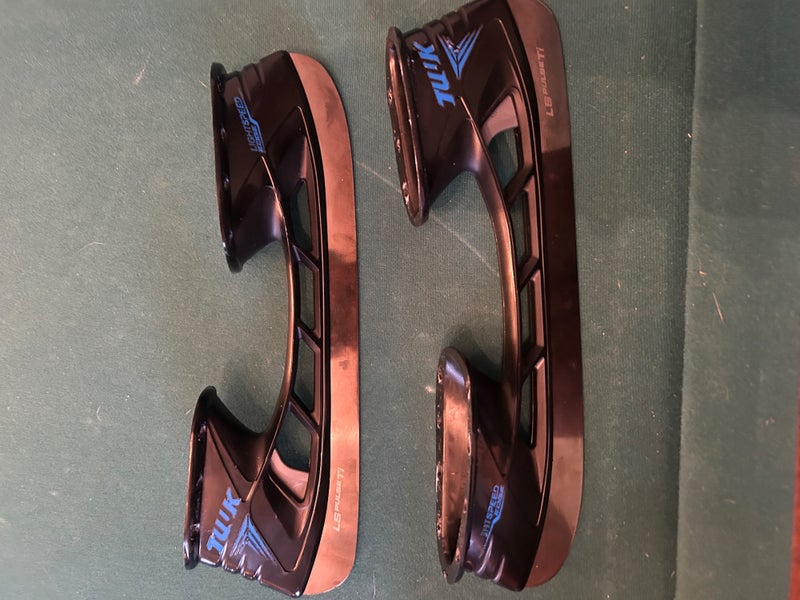 Limited edition Brand new black holders + steel
