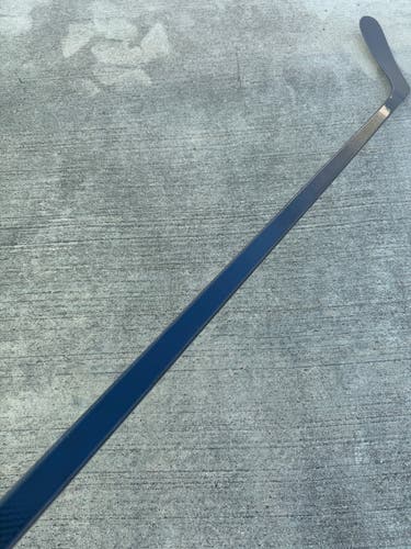 Blue Blackout Pro Stock Hockey Stick Grip P92 Left