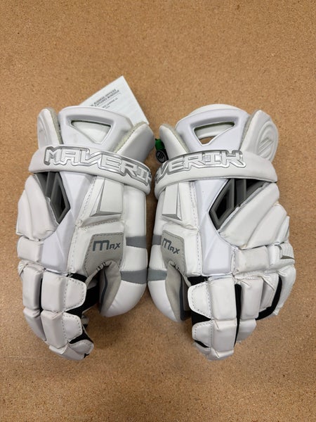 Size XL Maverik Max Goalie Gloves (New)