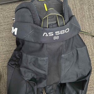 Junior Small CCM Tacks AS 580 Hockey Pants (Used)