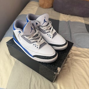 Racer blue Jordan 3 M 11.5 (W 12.5) Air Jordan 3 Shoes (Used)