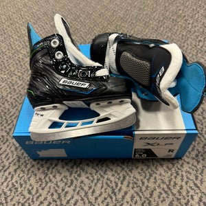 Bauer Youth XLP Hockey Skates Regular Width 6 (New)