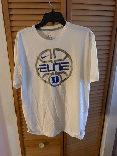 Nike Duke White Large Men's Shirt (Used)