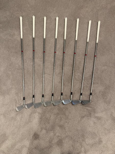 Men's 1984 Ben Hogan Director Right Handed Iron Set Regular Flex 8 Pieces Steel Shaft (Used)