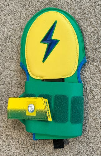 Bruce Bolt Coach RAC Limited Edition Sliding Mitt - Youth