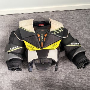 Large CCM Axis 2 Goalie Chest Protector (Used)