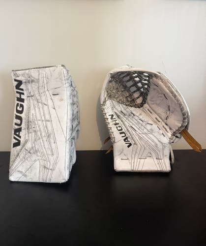 Vaughn SLR3 Pro Glove And Blocker