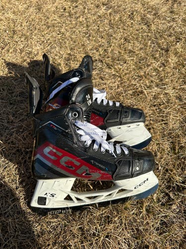 Black 2023 CCM JetSpeed FT6 Pro Hockey Skates Regular Width Pro Stock 7.5 (Used)