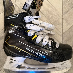 2022 Bauer Supreme M4 Hockey Skates Extra Wide Width Size 3 (Used)