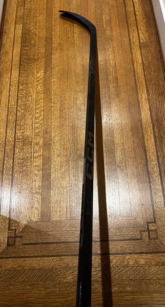 Senior CCM XF Ghost Right Handed Hockey Stick P28 85 Flex (New) w/ textured grip