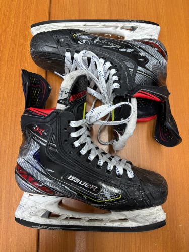 Bauer Vapor 2X Pro Hockey Skates Regular Width Size 5 (Used)