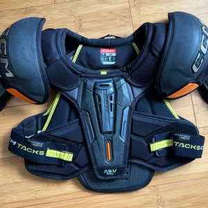 Men's Small Senior CCM Tacks AS-V Shoulder Pads (Used)