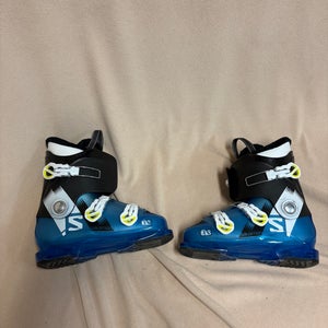 Mondo 25 & 25.5 Unisex Salomon All Mountain T3 Ski Boots (Used)