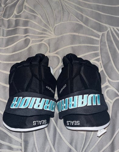 Warrior Covert Pro Gloves 12" Pro Stock (Used)