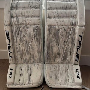 35" True L12.2 Goalie Leg Pads (Used)