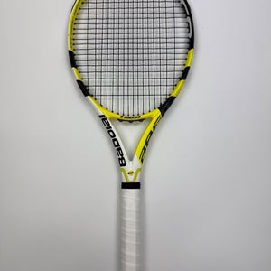 Babolat Aeropro Drive Cortex 4 3/8 Very Good Condition