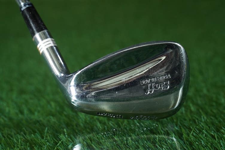 Wilson Staff Tour Blade Pitching Wedge Dynamic Stiff Flex Steel Shaft RH ~ LOOK!