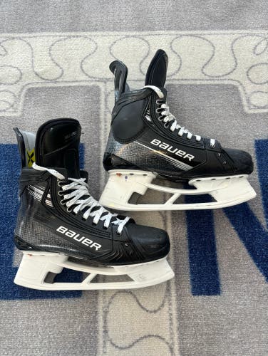 Pro Stock Bauer Hyperlite 2 Game Used Skates - Size 6.5 Fit 2 Nylander
