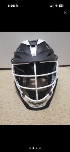 Black Youth Cascade S Helmet size M/L
