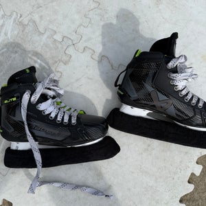 2024 Bauer Elite Hockey Goalie Skates Wide Width Size 4.5 (Used)