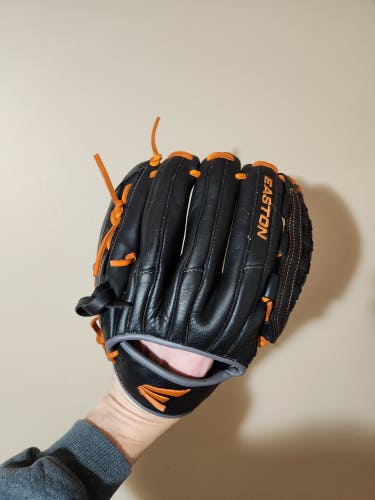 Easton Infield RH throw; Model EMKC1200 Baseball Glove 12" (Used)