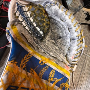 2023 Bauer Vapor Hyperlite 2 Regular Pro Stock (Used)