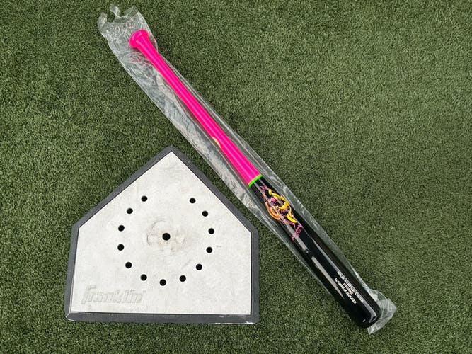 New Louisville Slugger 33.5 Prime CB35 Pro Party Animals Maple Baseball Bat