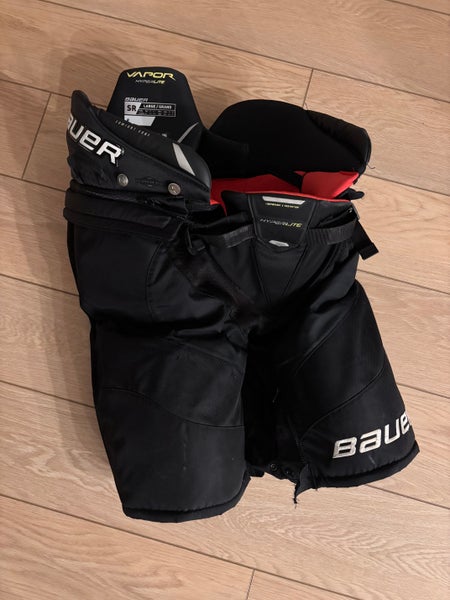 Men's Senior Large Bauer Vapor Hyperlite Hockey Pants (Used)
