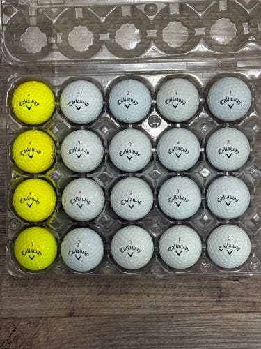 20 Callaway Chrome Soft Golf Balls - 4A Near-Mint Condition