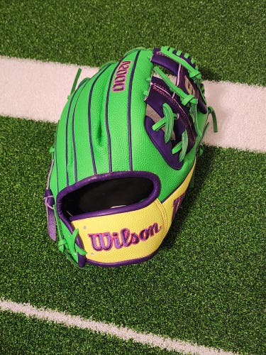 2025 Wilson RH Infield A2000 Baseball Glove 11.75" (New)