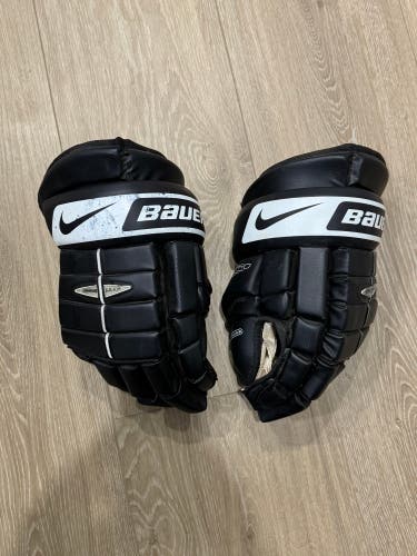 Nike Gloves 14" (Used)