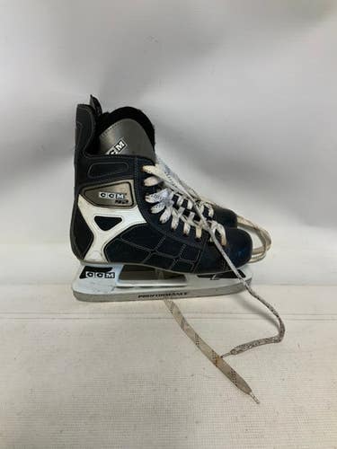 Used CCM 92 Senior Hockey Skate Senior 9 11823-S000037169
