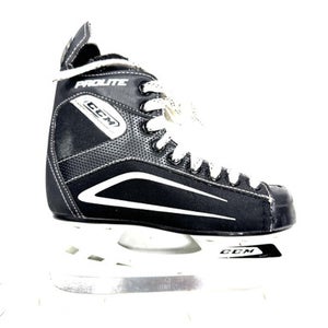 Used CCM PRO LITE Junior Hockey Skate Junior 02 11860-C000304177