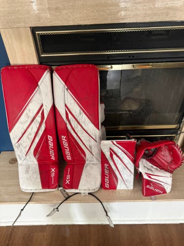 32" Bauer Vapor X5 Pro Goalie Leg Pads (Used)