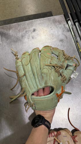 Used ABSOLUTELY RIDCULOUS MINT DIPPED BB/SB Glove RH Throw Teal 11 3/4" 11605-S000213075