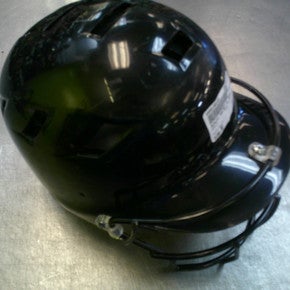 Used Schutt HELMET W/ MASK Batting Helmet w/Mask Black MD 11339-S000198485