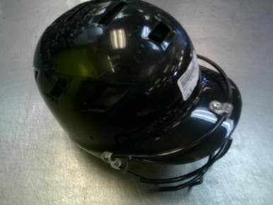 Used Schutt HELMET W/ MASK Batting Helmet w/Mask Black MD 11339-S000198485