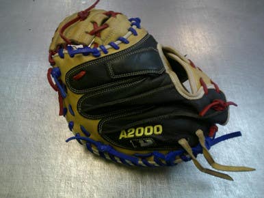 Used Wilson A2000 BB/SB Catchers RH Throw Tan 33 1/2" 11339-S000198482