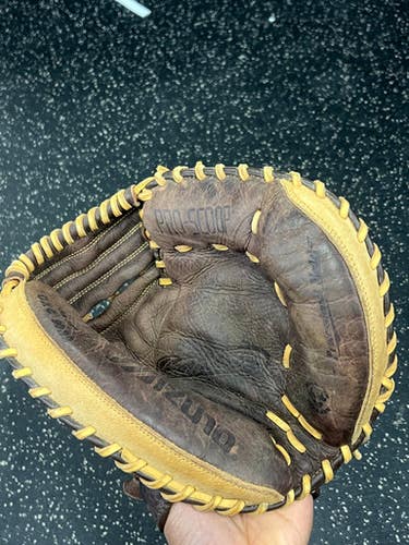 Used Mizuno GXC 9032 BB/SB Catchers RH Throw Brown 33 1/2" 11849-S000036433