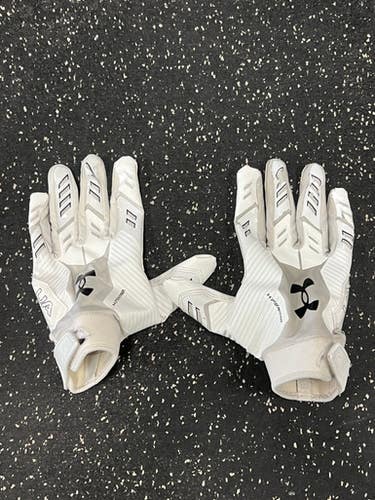 Used Under Armour F9 NITRO FB Gloves White 2X 11849-S000036396